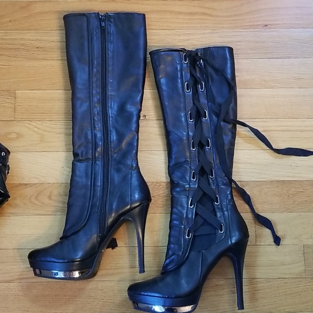 Heels - Picture 2 of 2